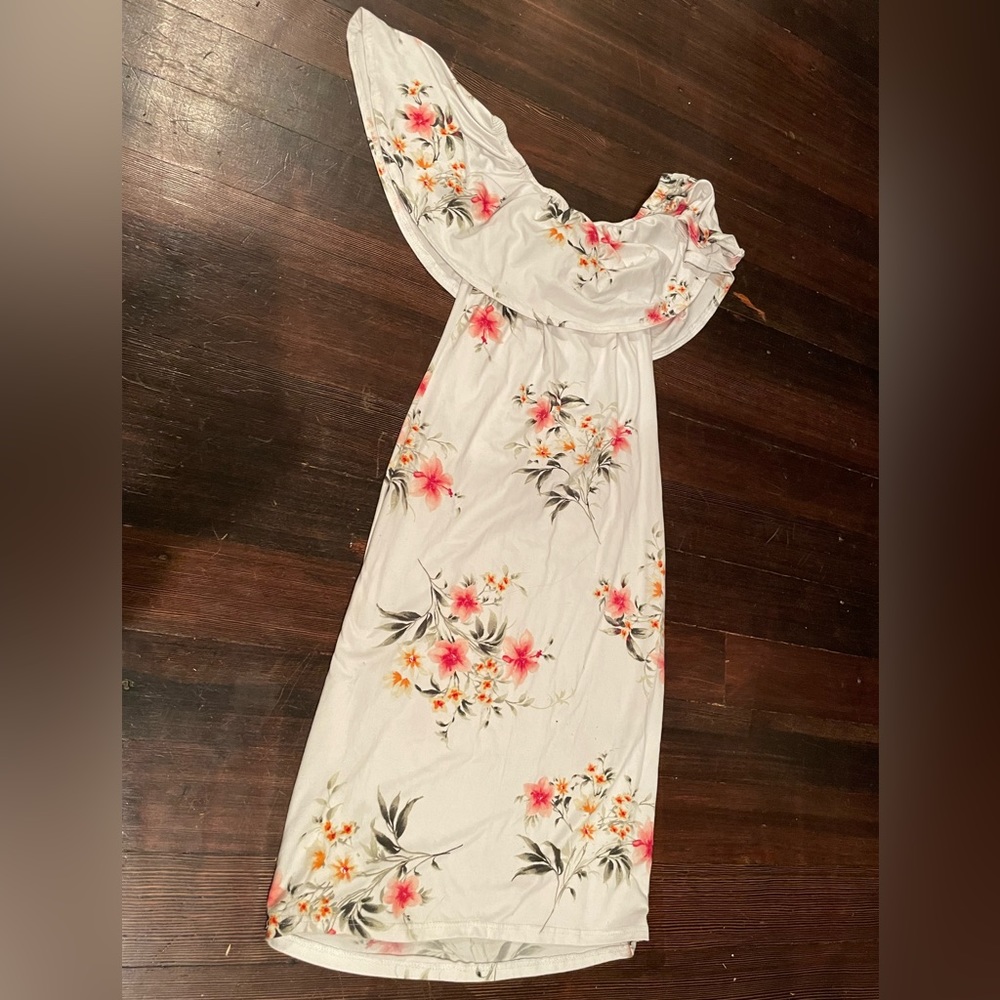 Fitting summer dress